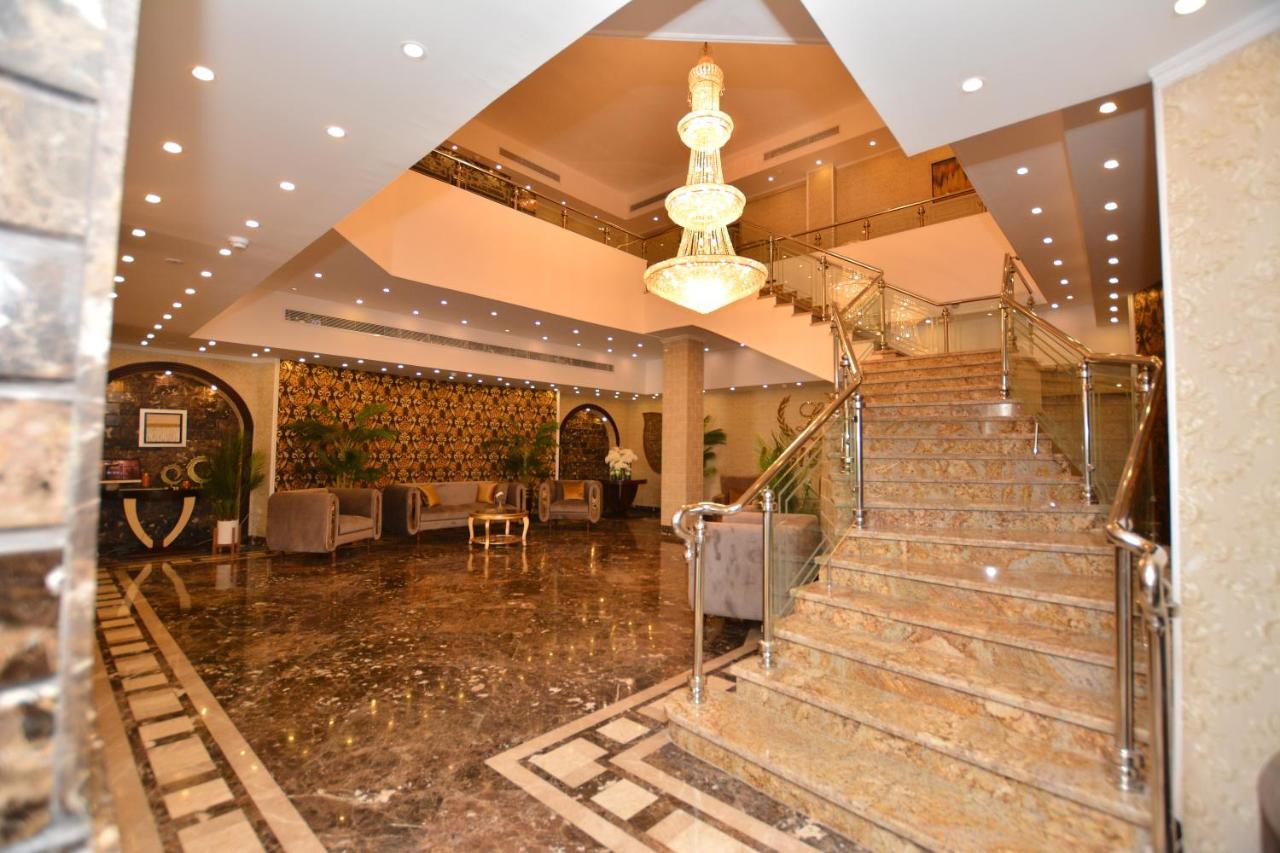 LOGISTIC Hotel Caïro Buitenkant foto