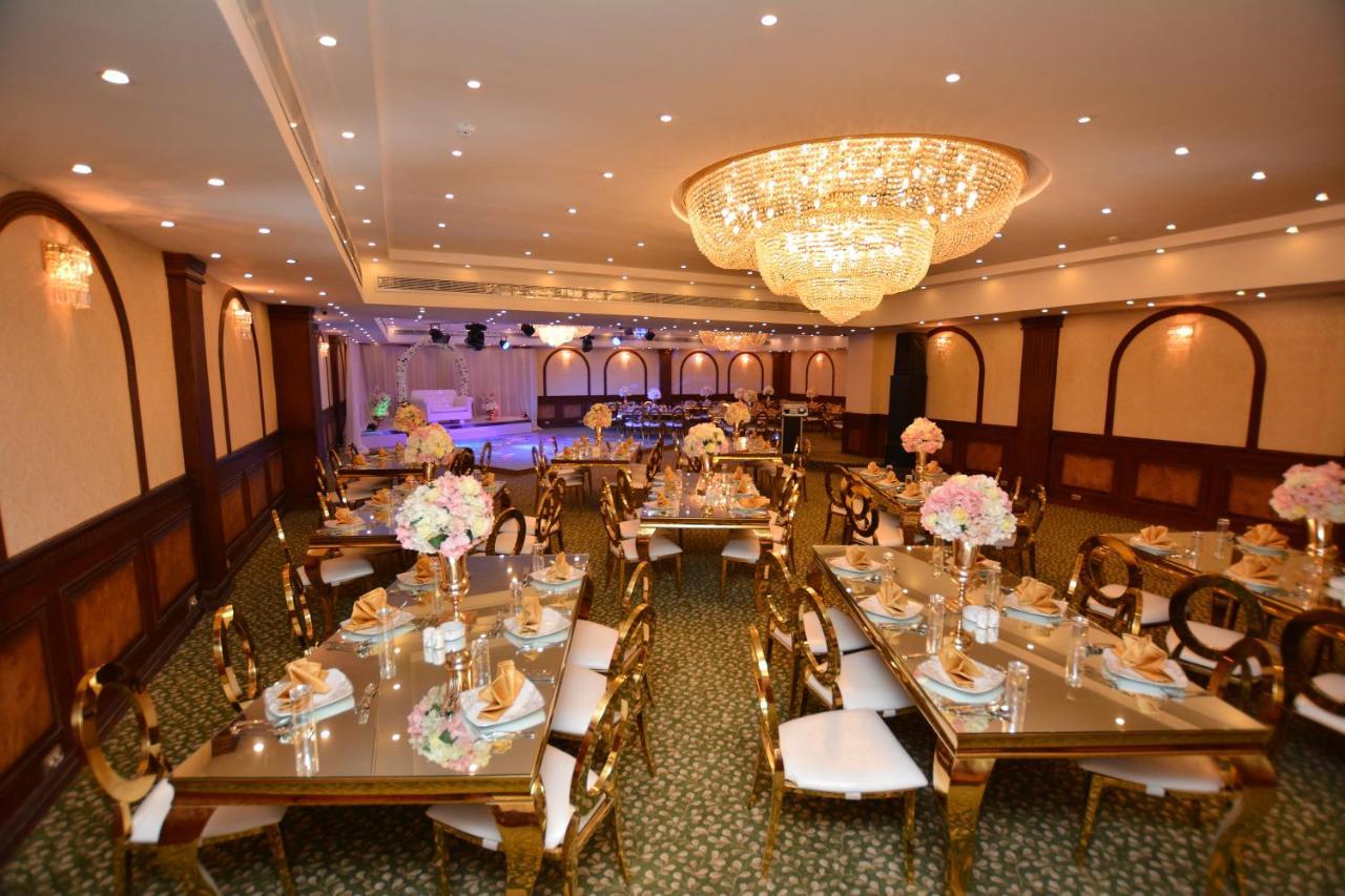 LOGISTIC Hotel Caïro Buitenkant foto